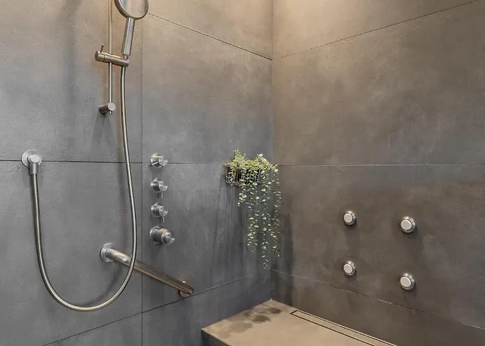 Sweet Lux - 8p - House & Garden - 280n M2 *