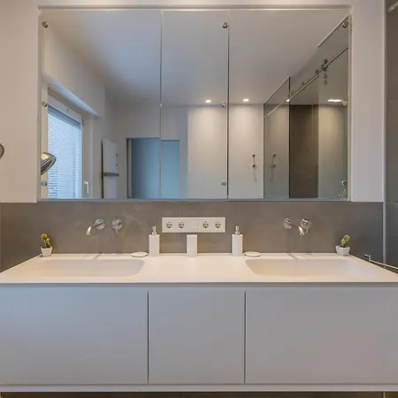 Βίλα Sweet Lux - 8p - House & Garden - 280n M2 *